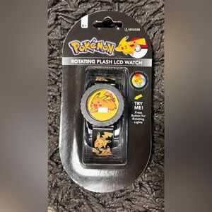 NWT Pokémon Rotating Flash LCD Watch